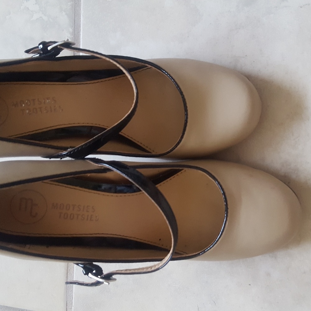 Tan and black pin up style heels